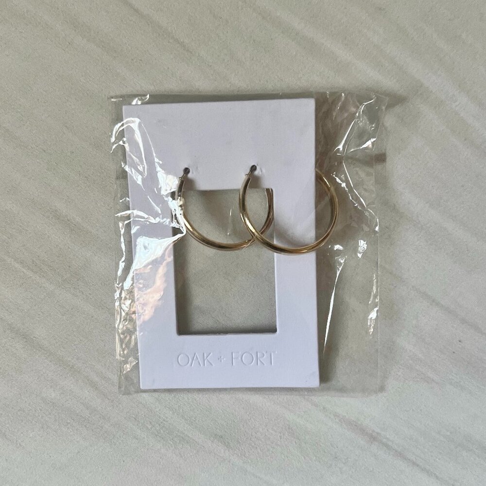 NEW Oak + Fort Medium Gold Hoops